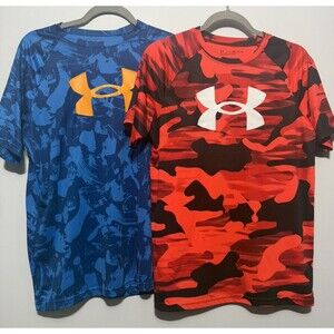 Lot of 2 Under Armour Boy's Youth size XL Athletic T-Shirt Loose Fit